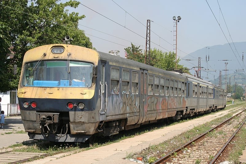 Dijete teško povrijeđeno nakon strujnog udara na željezničkoj stanici u Zenici