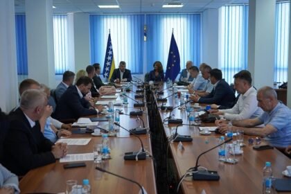 Šest miliona KM za lokalne i regionalne ceste u BPK, USK, SBK i Kantonu Sarajevo