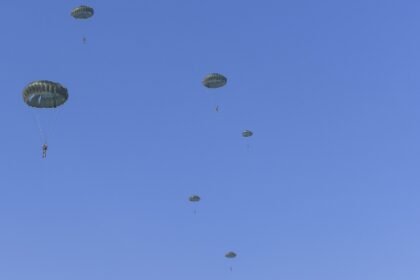 Nesreća na vojnom aerodromu NIS-a, član 63 ubijenih. Parachute brigada