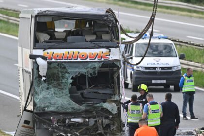 Uhićeni vozači automobila i autobusa: Policija demantirala priču o srni