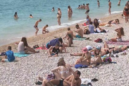 Počela sezona kupanja, ali i opekotina: Stručnjaci upozoravaju na što treba dobro paziti