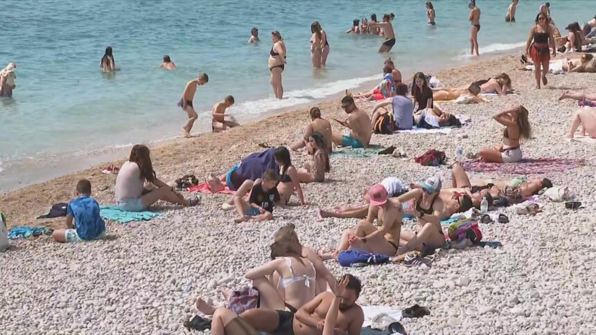 Počela sezona kupanja, ali i opekotina: Stručnjaci upozoravaju na što treba dobro paziti