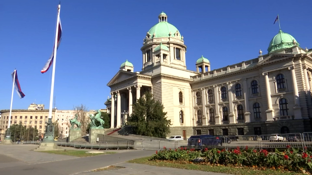 Dio učenika u blokadi koji traži izbor: šta kaže vlada i kakva opozicija