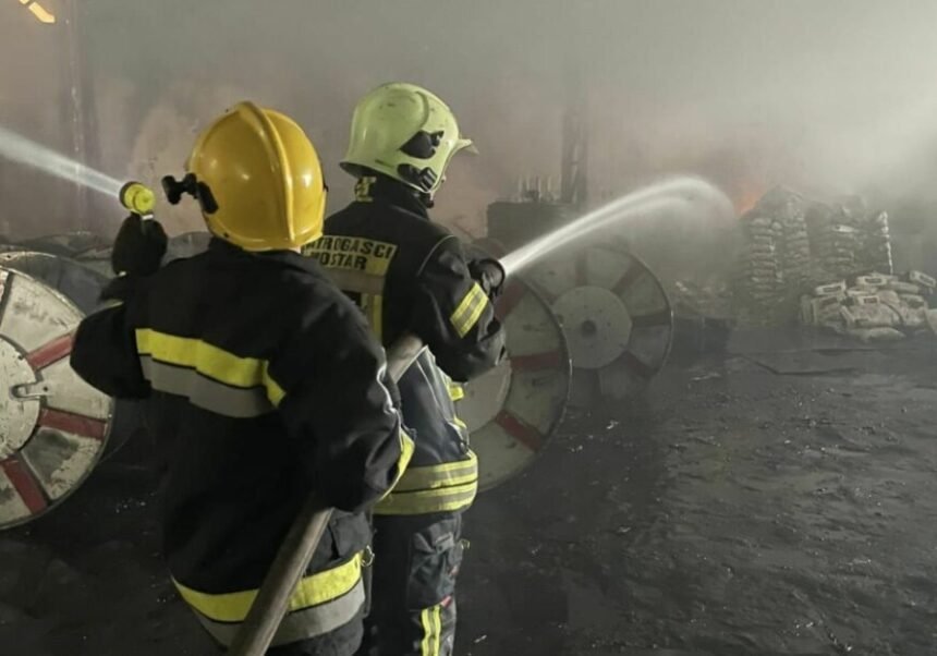 NEODGOVORNOST I NEMAR: Komšinica bacila opušak