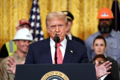 Mediji: Trumpova administracija Iranu nudi investicije od 30 milijardi dolara