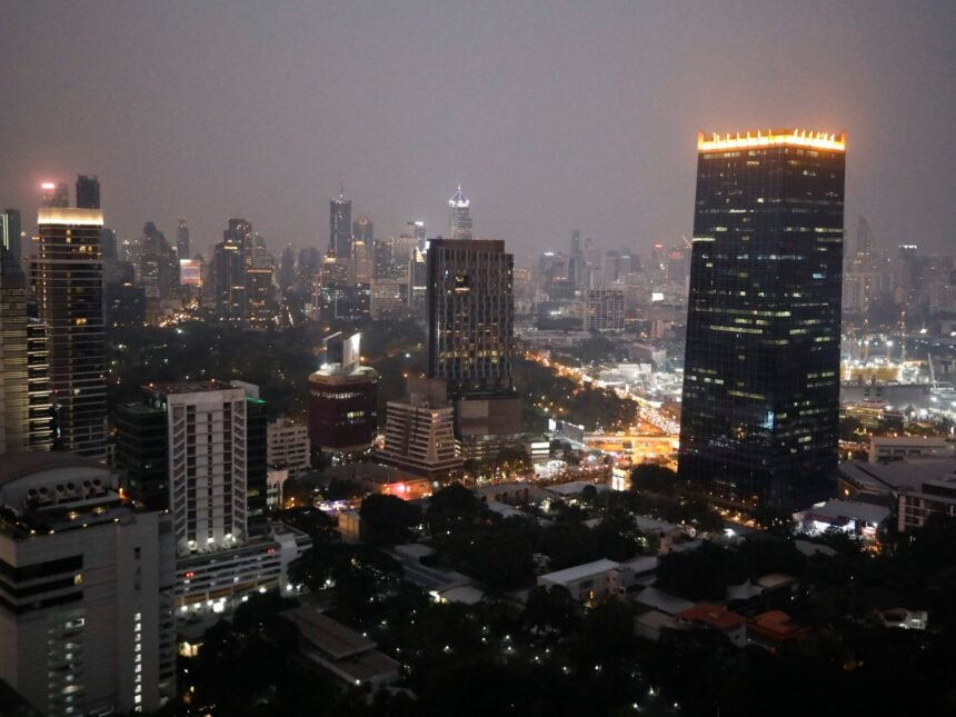 Hoće li Bangkok ispasti iz ljubavi s neboderima nakon zemljotresnih stijena City?