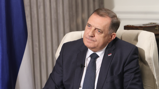 Dodik iz zgrade vlade RS u Lukavštici: Osjećam se dobro, nemam namjeru da napustim ovaj pritisak