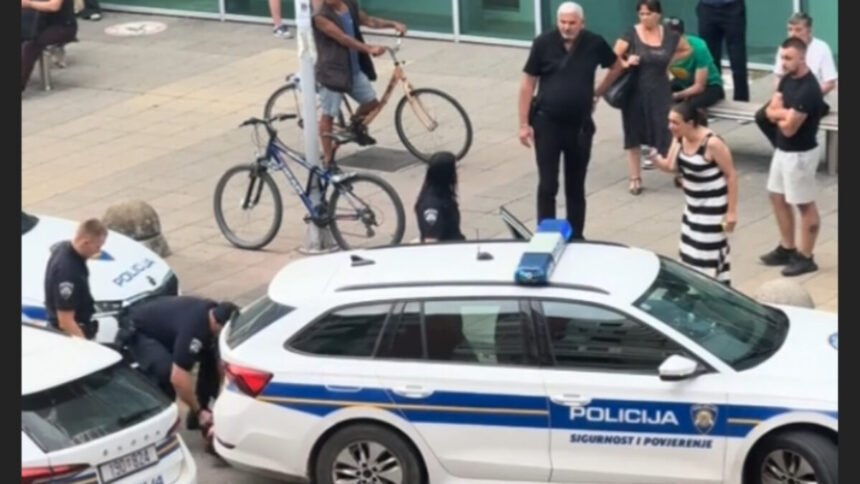 Snimljena policijska brutalnost: Službenici udarali mladića dok leži na podu