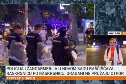 Jake policijske snage raščišćavaju raskrsnice na Bulevaru oslobođenja u Novom Sadu