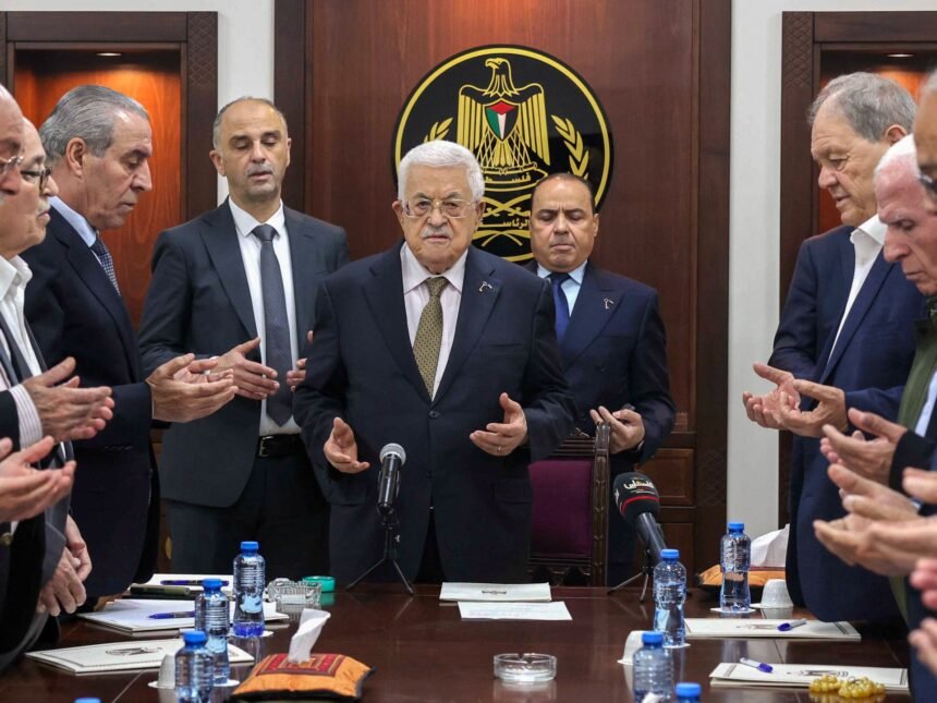 Palestinski predsjednik Mahmoud Abbas imenuje pomoć kao zamenik PLO-a