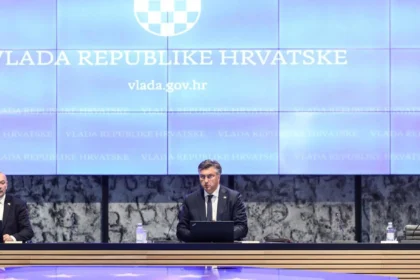 Vlada o udžbenicima, cijenama i obnovi