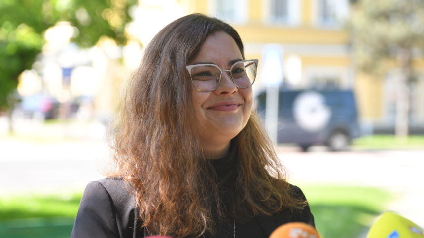 Maja Odrčić Mikulić koja se izjasnila kao Romkinja