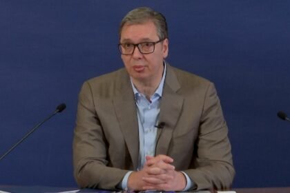 Vučić: Zabrinuta SNS pobjeda u ponovnim izborima u Kosjeriću