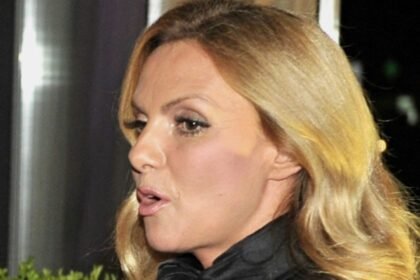 VLATKA POKOS IZVRIJEĐALA PLENKOVIĆA, THOMPSONA I FANOVE: ‘Pijani glupani’