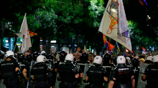 Macut osudio nasilje i napade na policiju, poziva na dijalog