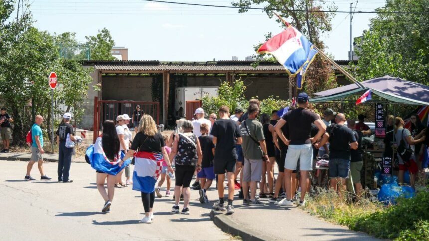 Srbija zbog Thompsonovog koncerta izdala preporuke građanima