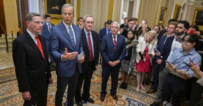 Američki senat prolazi Trumpov ‘Jedan veliki prekrasan račun’, šaljem ga u kuću