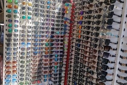 Gucci, Boss, Nike, a sve lažnjaci: Velika akcija Carine na obali, oduzeli tisuće naočala, torbi…