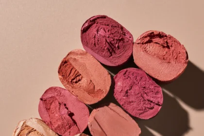 Sada virus spf blush dolazi u dvije nove nijanse – i mi želimo oboje!