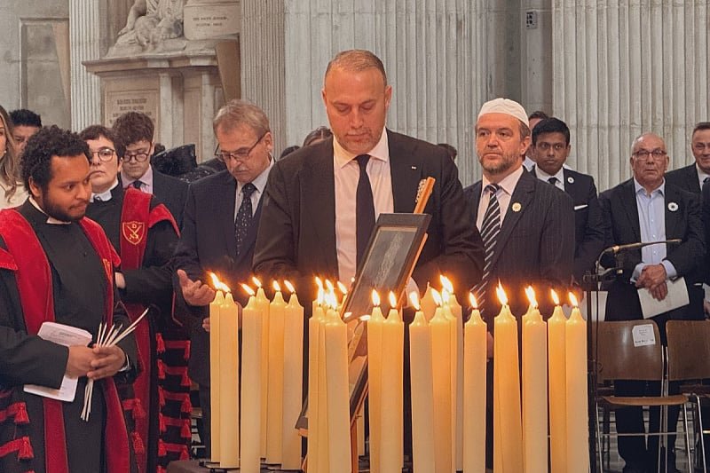Palestinska misija u Velikoj Britaniji odala počast žrtvama genocida u Srebrenici, uputili apel zbog Gaze