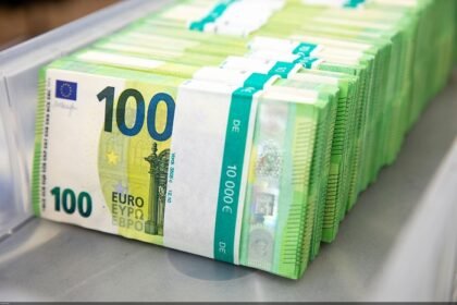 Njemački javni dug dosegnut će 74 posto BDP-a do 2030.