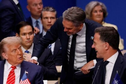 ‘Hej tata’: Kako različiti svjetski lideri masažu Trumpovog ega