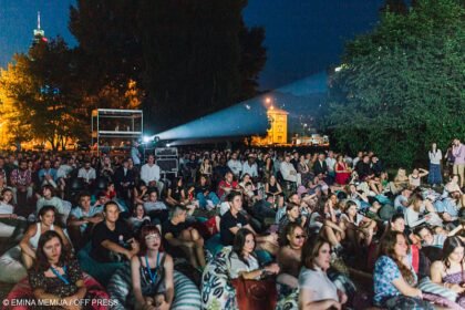 Pomjereno održavanje OFF-a Kenana Musića: “Suočeni smo s ozbiljnom finansijskom preprekom”