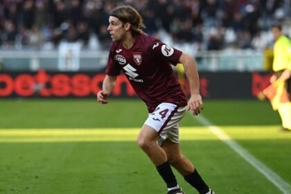 Nizozemci: ‘Ajax je otpisao Sosu preko WhatsApp poruke. Više ne smije koristiti parking’
