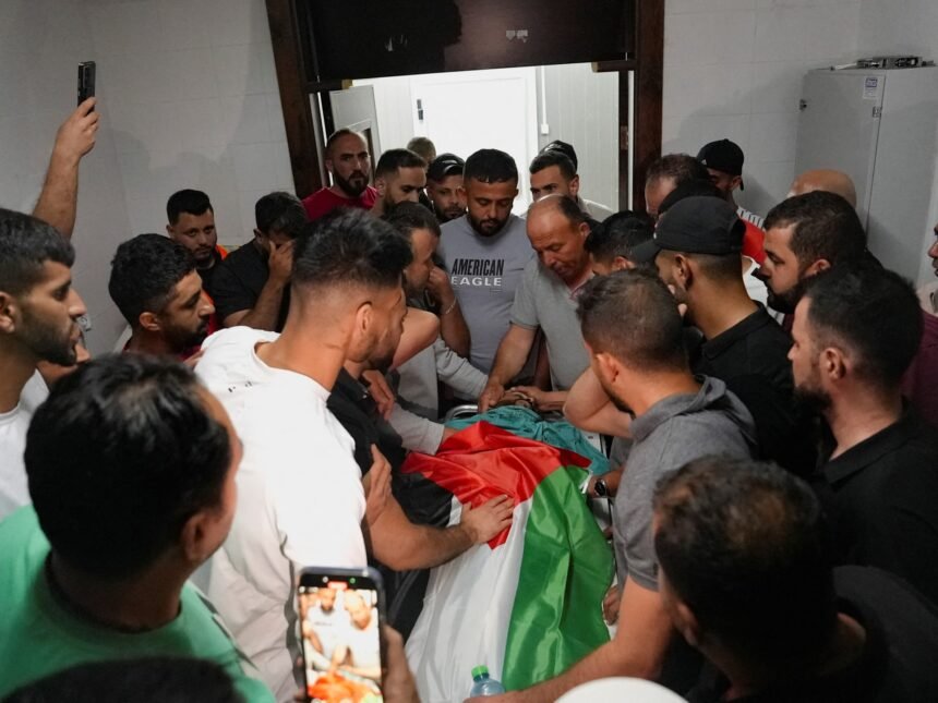 Četiri Palestinaca ubijena u zakupljenoj zapadnoj obali naselja, Izraelske trupe