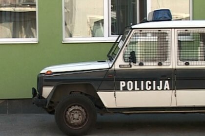 Cazin: Žena pretukla muža nakon što ga je uhvatila sa ljubavnicom