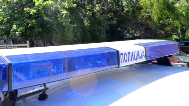 Pucao u parkirani motocikl u blizini benzinske pumpe u Koteu