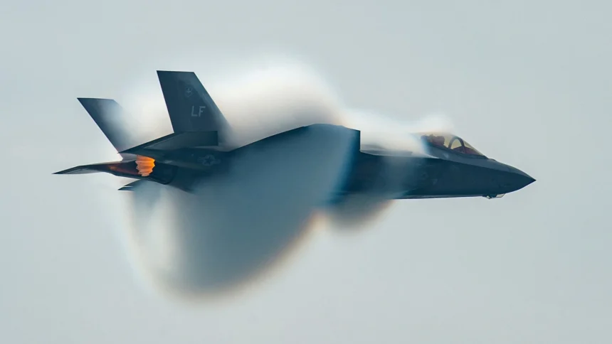 Peskov: NATO-ovi zrakoplovi F-35A u Estoniji bili bi prijetnja Rusiji