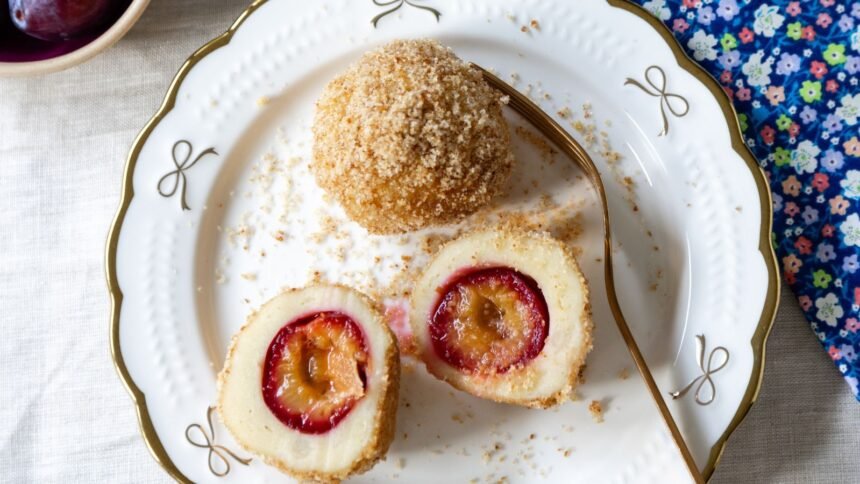Recept za knedle sa šljivama kao iz bakine kuhinje – ukus koji miriše na detinjstvo