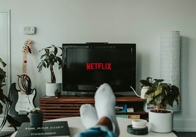 Francuzi će moći gledati TV kanale uživo unutar Netflixa