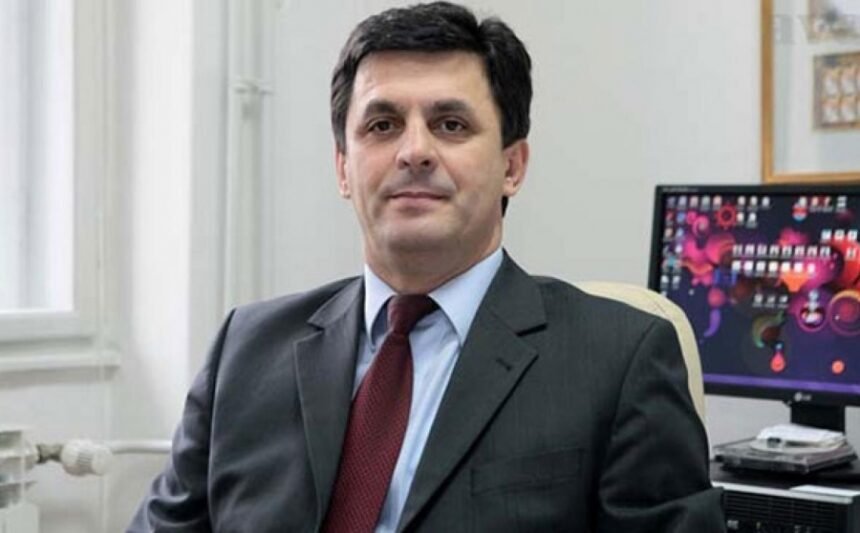 SENADIN LAVIĆ O KULTURNOJ FORMI I SIMBOLIMA ZLA: ‘Uništen je koncept ‘javnog dobra’ i ‘općeg interesa’, na njihovo mjesto je razulareni neoliberalni trumpizam postavio pljačku, otimačinu, pohlepu…’