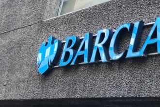 Barclays izvija Microsoft Copilot na 100.000 zaposlenih kao AI usvajanje okuplja tempo