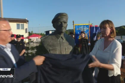 U Klokočevcu otkrivena bista Branku Bošnjaku
