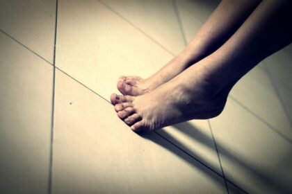 KLJUČNA PREKRETNICA: Naučnici odredili tačnu dob u kojoj počinjemo naglo starjeti