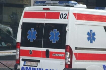 Saobraćajna nesreća na autoputu Miloš Veliki – Čovjek je ubijen, dijete koje se prevozi u Tirsovu, trudnice u bolnici