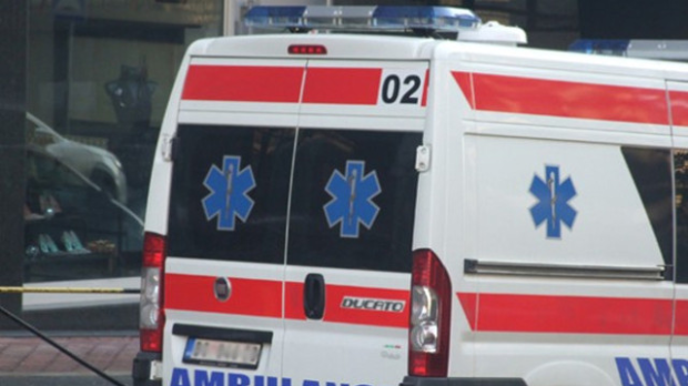 Saobraćajna nesreća na autoputu Miloš Veliki – Čovjek je ubijen, dijete koje se prevozi u Tirsovu, trudnice u bolnici