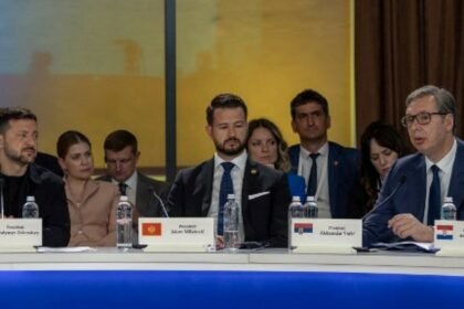 Vučić jedini nije stavio svoj potpis: “A šta sam i koga izdao? Rusiju? Čime?