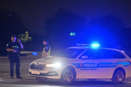 Horor u Sisku! Muškarac ubijen pored ugostiteljskog objekta
