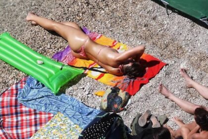 FOTO Samo je Knin topliji od Rijeke! Kvarner se prži na 37 °C, pogledajte prizore, plaža krcata