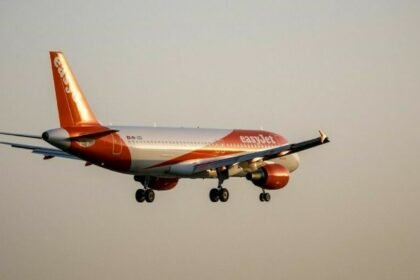 Napio se, pa skinuo gol i divljao po hotelu: “Nitko ne bi ni pomislio ući u taj avion”