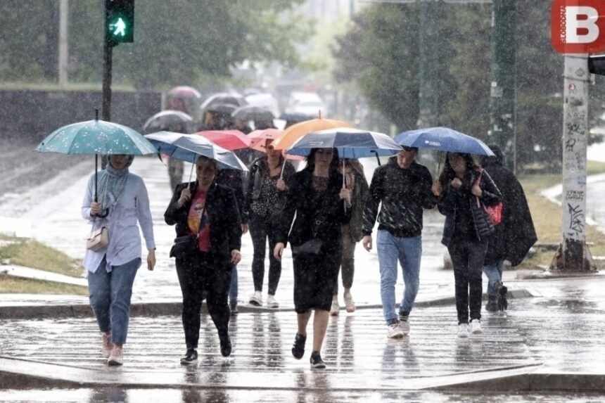 PLJUSKOVI I GRMLJAVINA, PA NOVI PREOKRET: Evo kakvo nas vrijeme očekuje u narednih nekoliko dana…