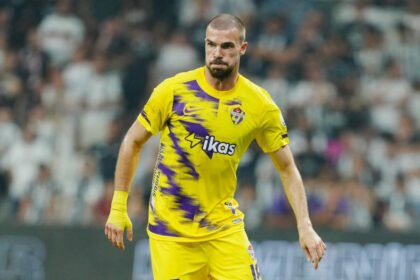 Mujakiću i treći put u nizu 90 minuta, njegov tim slavio pobjedu