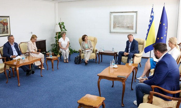 Premijer Nikšić sa predstavnicom EBRD-a o nastavku saradnje na ključnim infrastrukturnim projektima