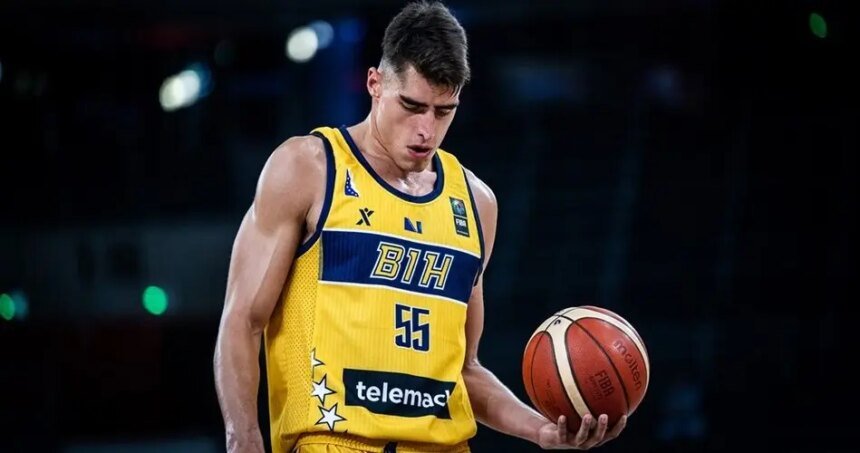 LUKA GARZA, PRIČA O JEDNOM SNU: “Dozvolite mi da budem ono što sam oduvijek bio  – ponosni Bosanac”
