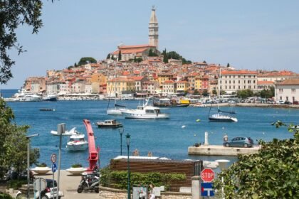 Par iz Austrije pobjegao iz luksuznog hotela u Hrvatskoj, kod kuće imaju 64 ovrhe na svoje ime: Pogledajte kako su prošli na sudu