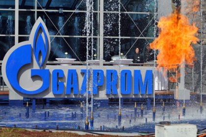 Smanjena dobit Gazproma u prvoj polovini godine